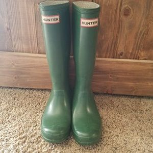 Green hunter boots